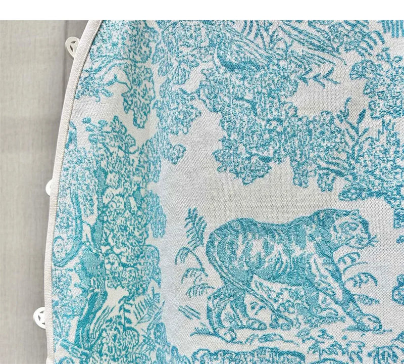 Women's Clothing Early Autumn New Style Temperament Jungle Jacquard Knitted Cardigan Top+French Elegant Half Skirt Two-Piec